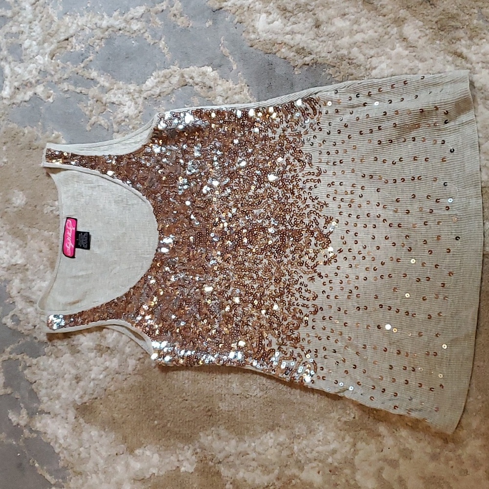 Sparkle top